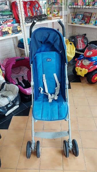 Chicco Stroller travel in good condition 8