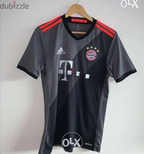 Bayern Munich 3rd adidas jersey sanches 35 1