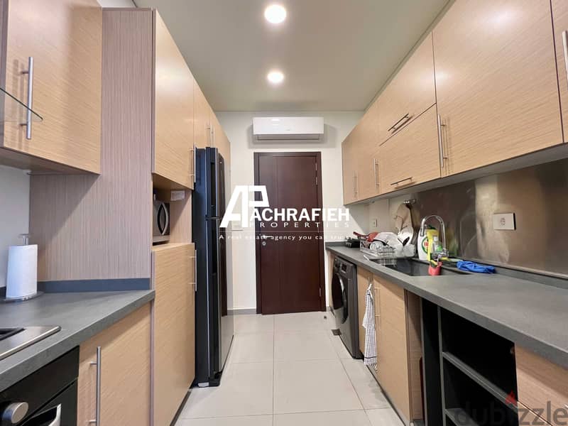 200 Sqm - Apartment For Sale In Achrafieh - شقة للبيع في الأشرفية 9
