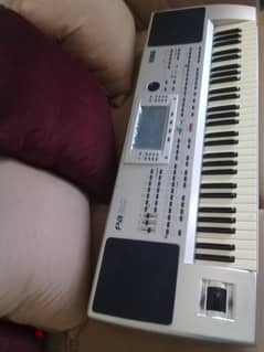 Korg pa80 with 16mb flash card oriental program 0