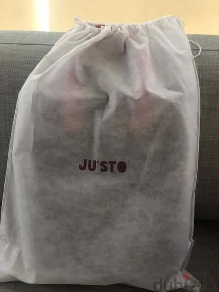 JU'STO Original Italian handbag brand, Brand New. . 2