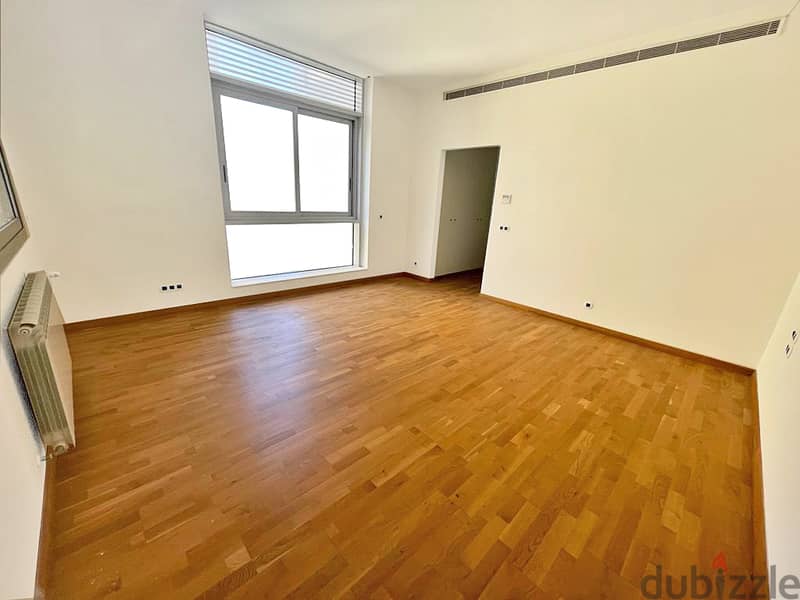 The Kind of Apartment for sale in Clemenceau not to be Missed ! 3