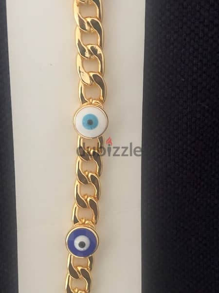 Gold plated 3 eyes Bracelet adjustable lock 3