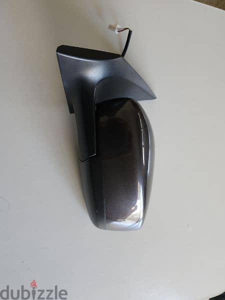 Nissan versa 2015/2018 Driver door mirror 1