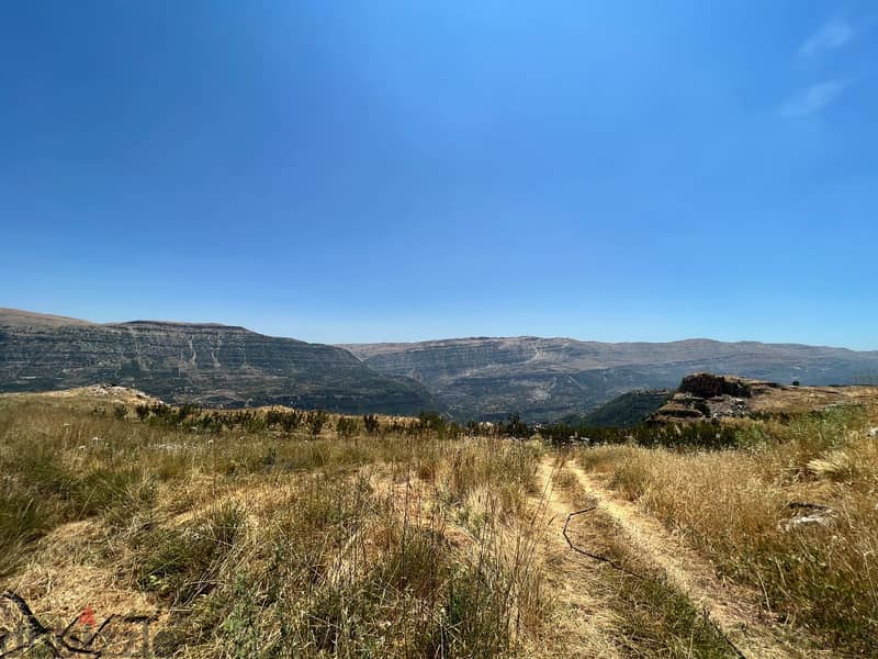 3,080 m2 land + open mountain view for sale in Laqlouq / Laklouk 3