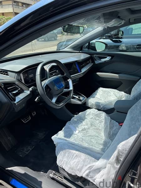 Audi Q4 e-tron 2023 6