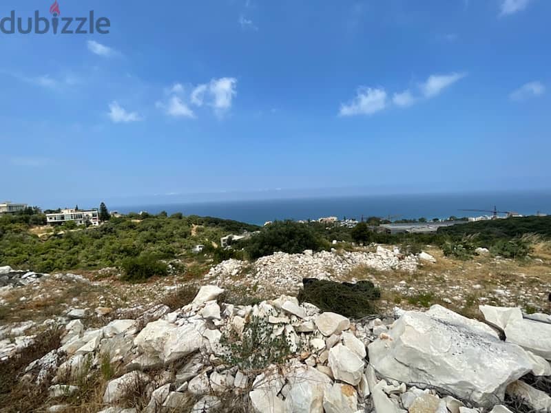 Land For Sale in Rachana with Sea Viewارض للبيع في بلدة النحاتين والفن 0