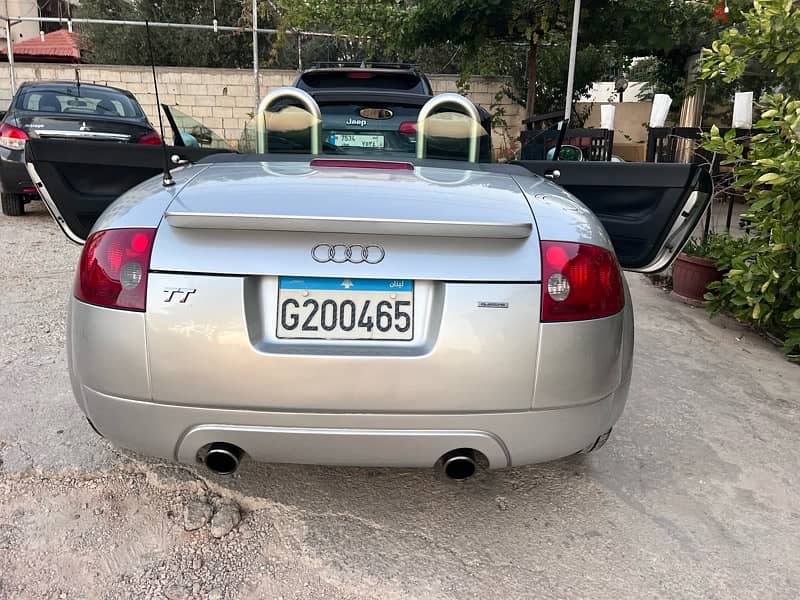 car in very good condition 2