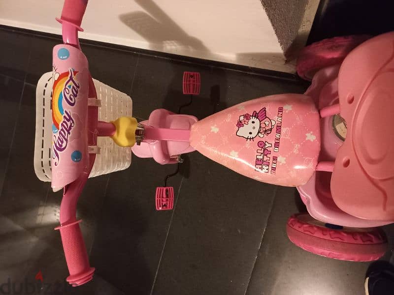 tricycle like new pink 2