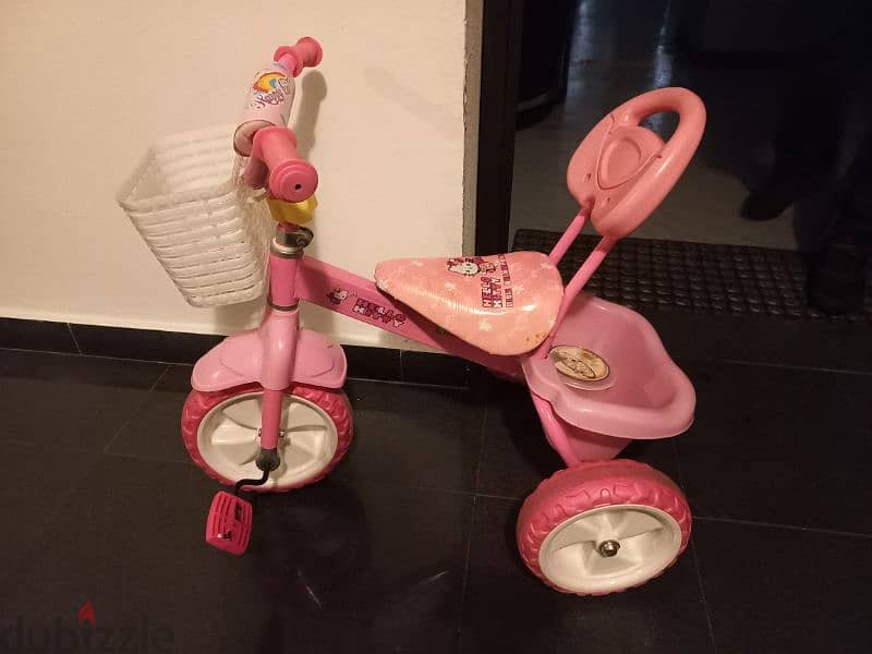 tricycle like new pink 3