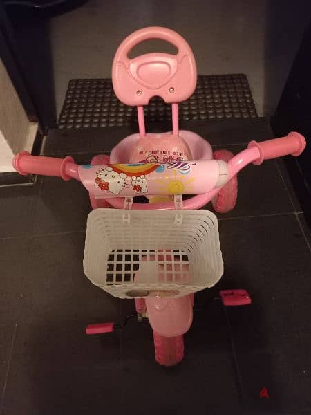 tricycle like new pink 4