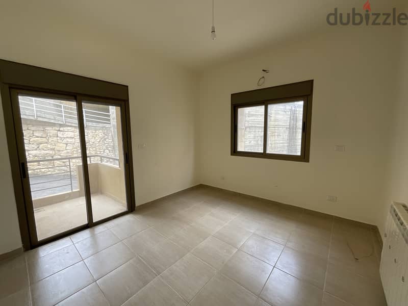 RWB111AH - Apartment for sale in HBOUB Jbeil شقة للبيع في حبوب جبيل 2