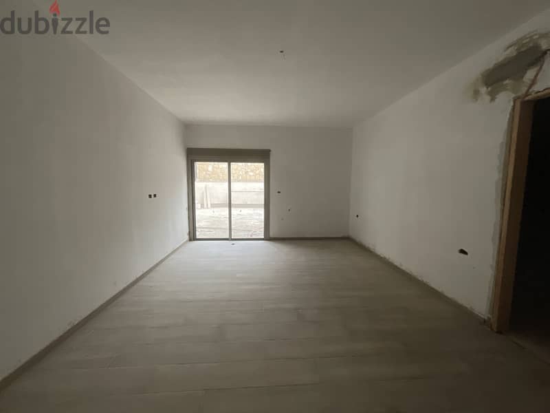 RWB117AH - Apartment for sale in HBOUB Jbeil شقة للبيع في حبوب جبيل 4
