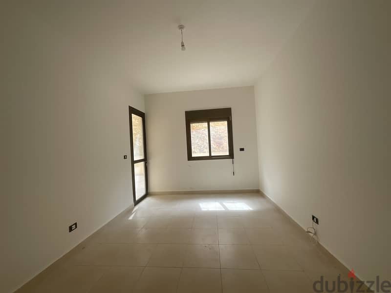 RWB129AH - Apartment for sale in HBOUB Jbeil شقة للبيع في حبوب جبيل 3