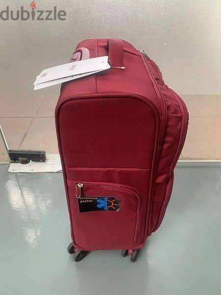 Made in London. Goby Brand set of 3 luggage with warranty 3