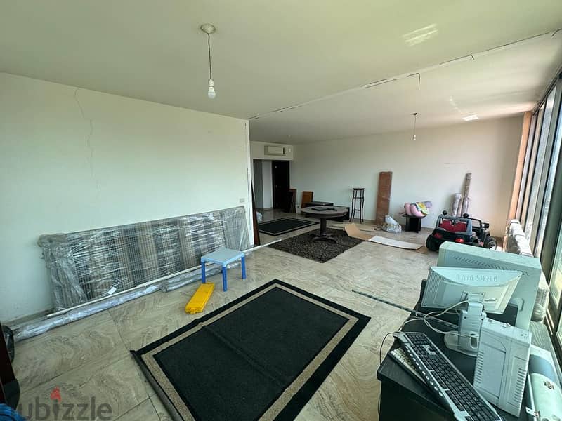 Apartment for Sale in Sin El Fil - شقة للبيع في سن الفيل 2