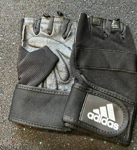 gym gloves كفوف جيم نوع منيح nike w adidas 1