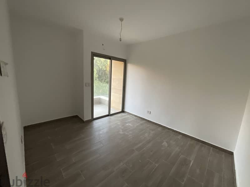 RWB138AH - Triplex apartment for sale in Hboub Jbeil شقة للبيع في جبيل 4