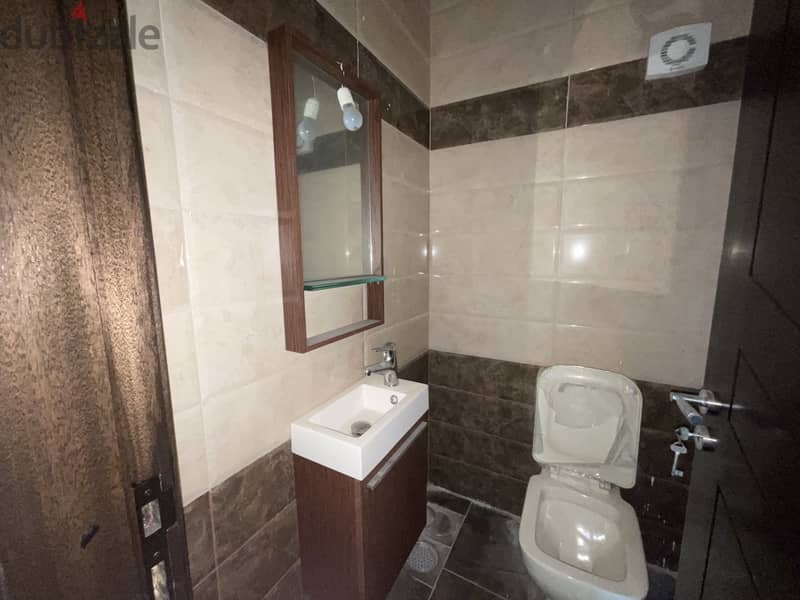 RWB140AH - Apartment for sale in HBOUB Jbeil شقة للبيع في حبوب جبيل 6