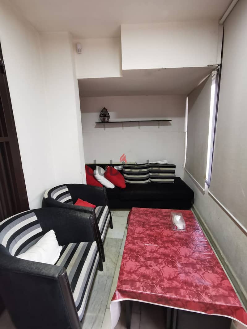 RWK115JS - Apartment For Rent in Ballouneh - شقة للإيجار في بلونة 4