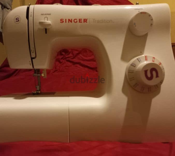 Singer sewing machine 4