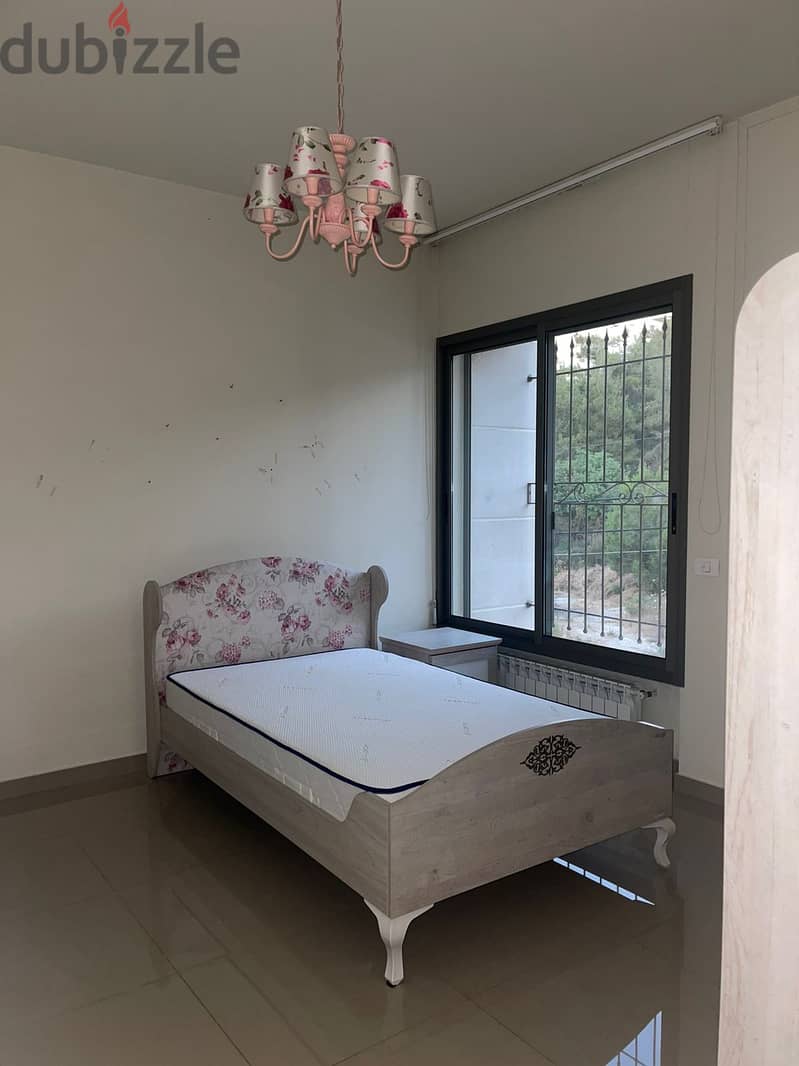 Semi furnished 230 m2 apartment for rent in Kornet Chehwen 4