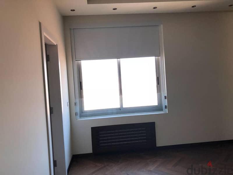Luxurious fully decorated 400m2 apartment+city view for sale in Mathaf 1