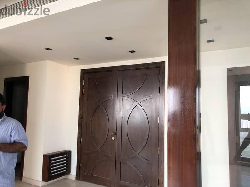 Luxurious fully decorated 400m2 apartment+city view for sale in Mathaf 5