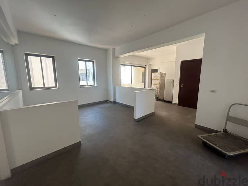 L12653-112 SQM Office for Rent in Minet El Hosn, Down Town 4
