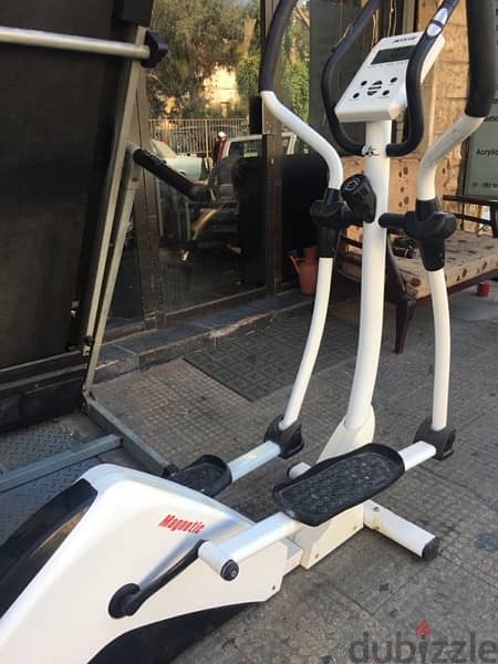 elliptical jexer like new hild up to 140kg heavy duty best quality 1