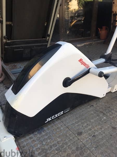 elliptical jexer like new hild up to 140kg heavy duty best quality 2