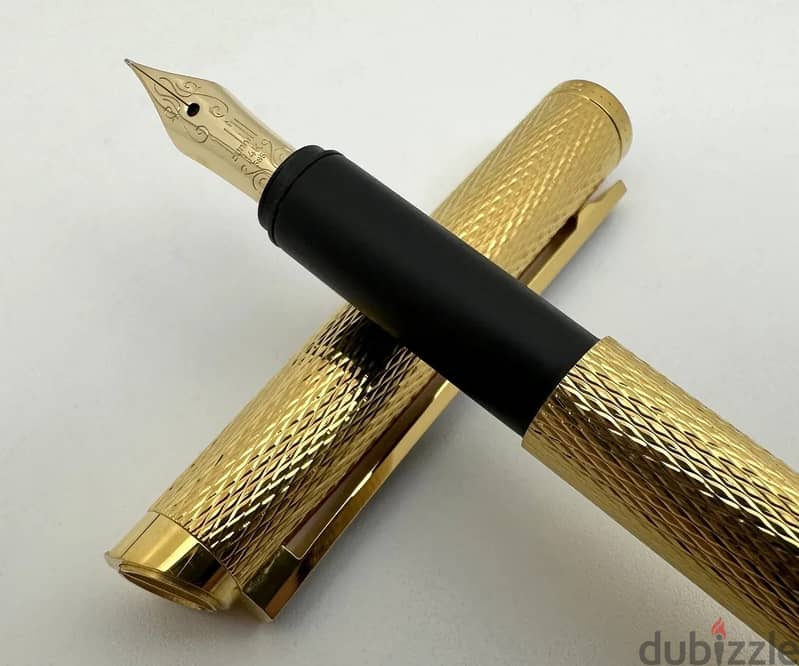 Dunhill Gemline Gold Plated pen 1