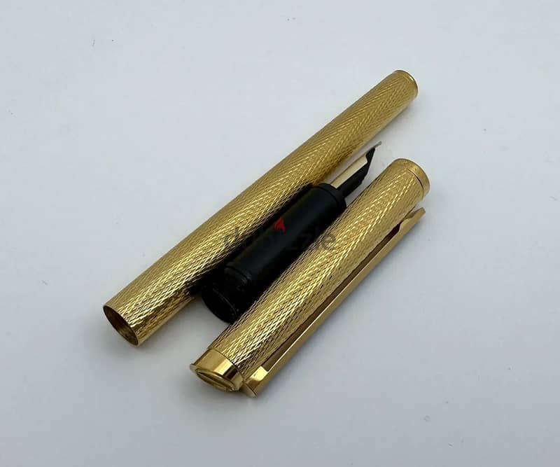 Dunhill Gemline Gold Plated pen 2