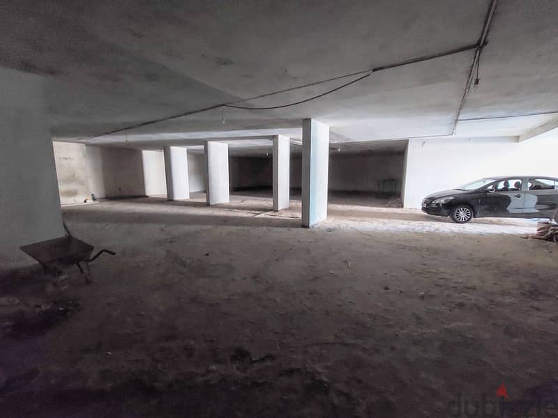 600 SQM Warehouse for Rent or for Sale in Beit El Kikko Metn with Land 0