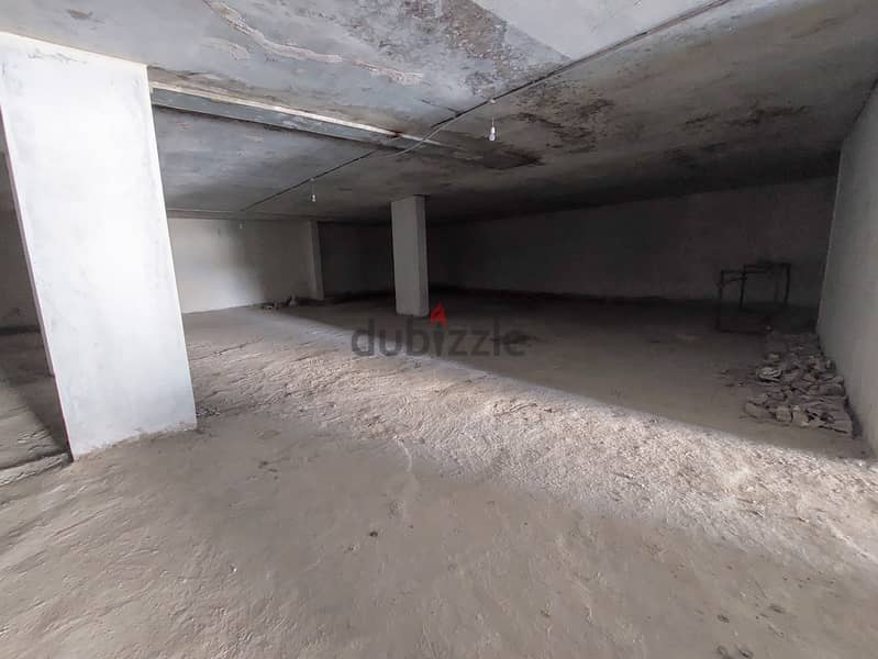 600 SQM Warehouse for Rent or for Sale in Beit El Kikko Metn with Land 1