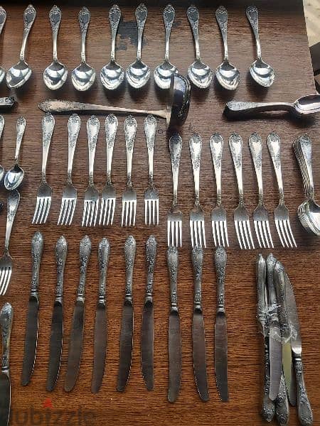 طقم سرفيس فضة روسي الاصلي القديم ممضي ٨٥ قطعة كامل silverware 3