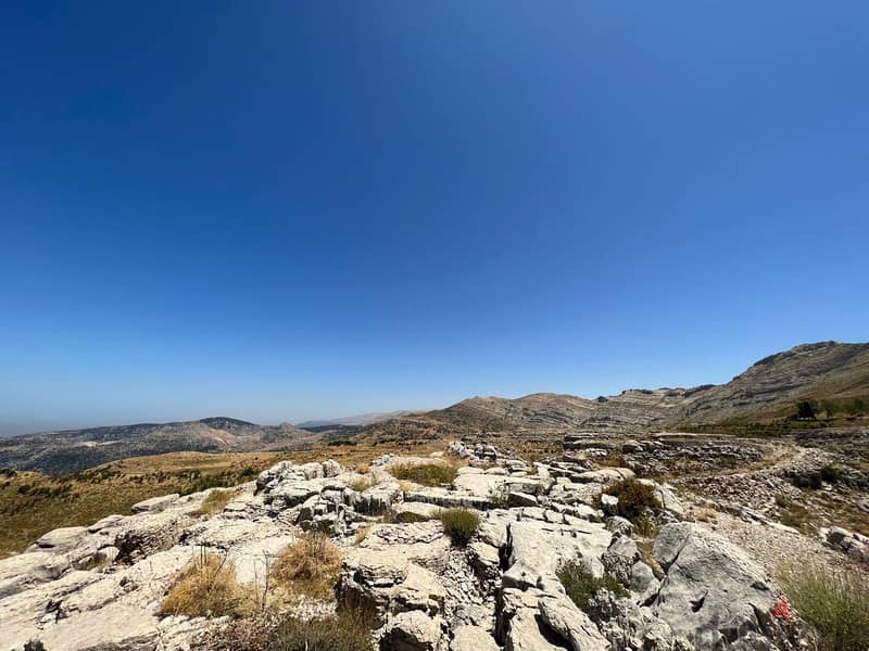 800 m2 land + mountain view for sale in Laqlouq أرض للبيع في اللقلوق 5