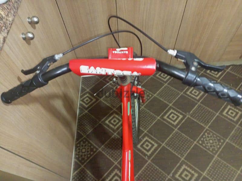 santosa bike in really good condition and bmx front wheel 2