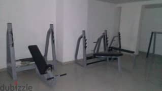 like new 3 cybex chest benches with rack 81701084