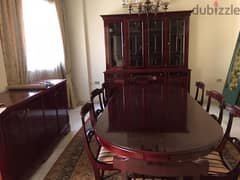 Used dining room for sale in very hood vondition 0