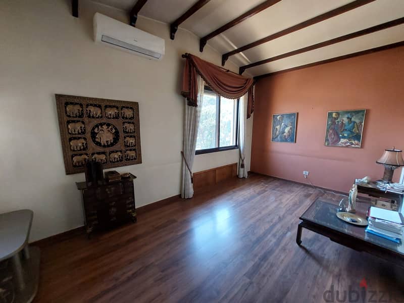 Huge Apartment for Sale in Broummana شقة للبيع في برمانا 9
