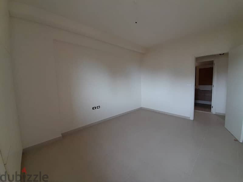 RWK244JA - Apartment For Sale in  Kfarehbab - شقة للبيع في كفرحباب 5