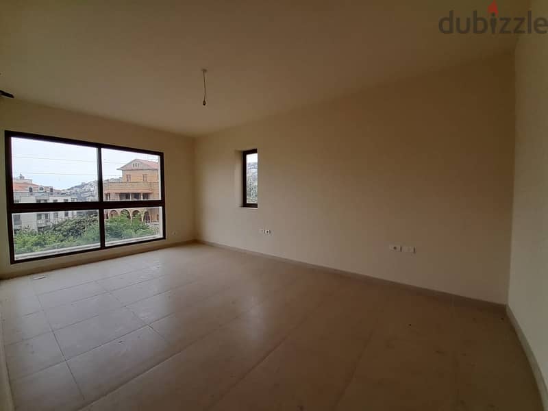 RWK244JA - Apartment For Sale in  Kfarehbab - شقة للبيع في كفرحباب 6