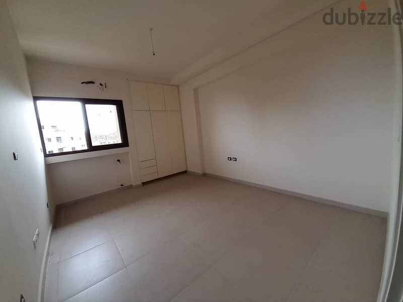 RWK244JA - Apartment For Sale in  Kfarehbab - شقة للبيع في كفرحباب 7