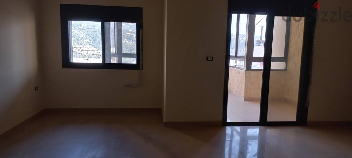 New Built Apartment For Rent In Biakout شقة حديثة البناء للإيجار 7