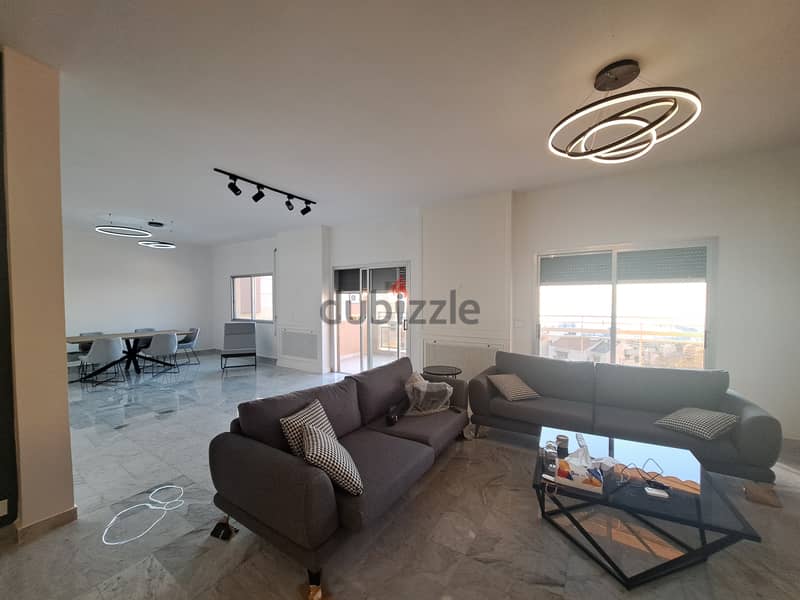 Apartment 220Sqm for sale in Mtayleb 1