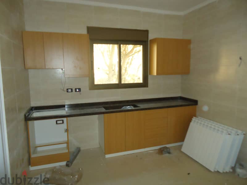 Apartment for sale in Broummana شقه للبيع في برمانا 3