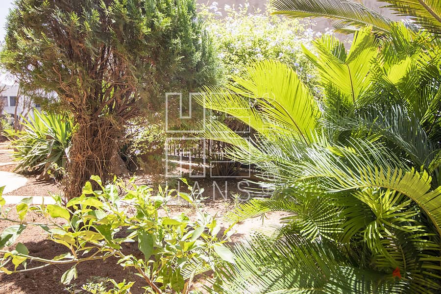 Apartment with Garden for sale in Bayada 1