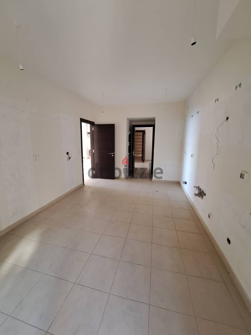 High End Apartment for sale in Dik El Mehdi شقة للبيع ب ديك المهدي 4