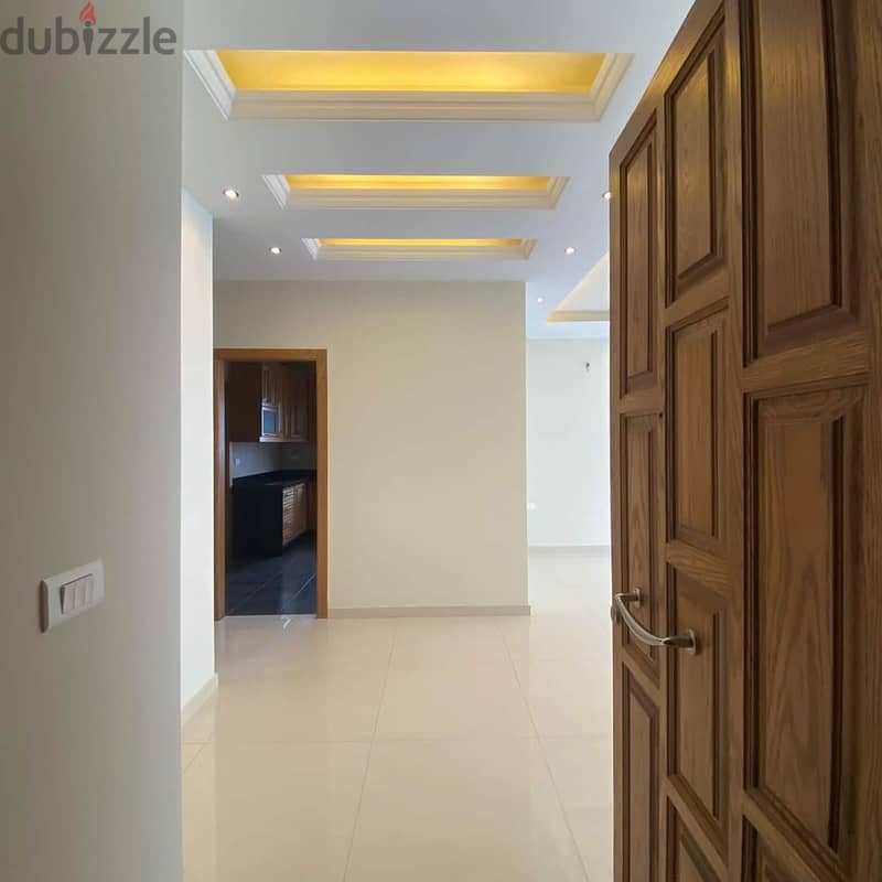 Luxurious 190 m2 apartment for sale in Zalka with a good view 3